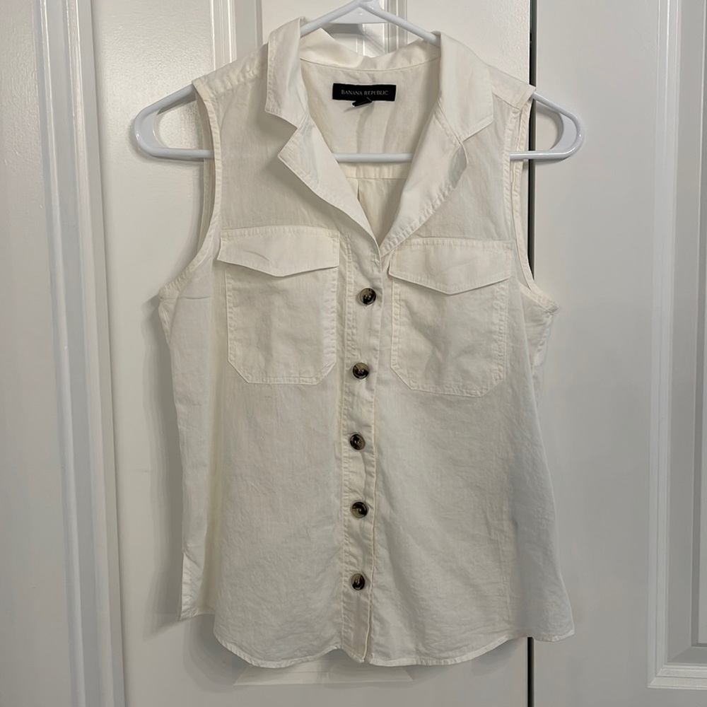 Banana Republic Size XS Sleeveless Blouse